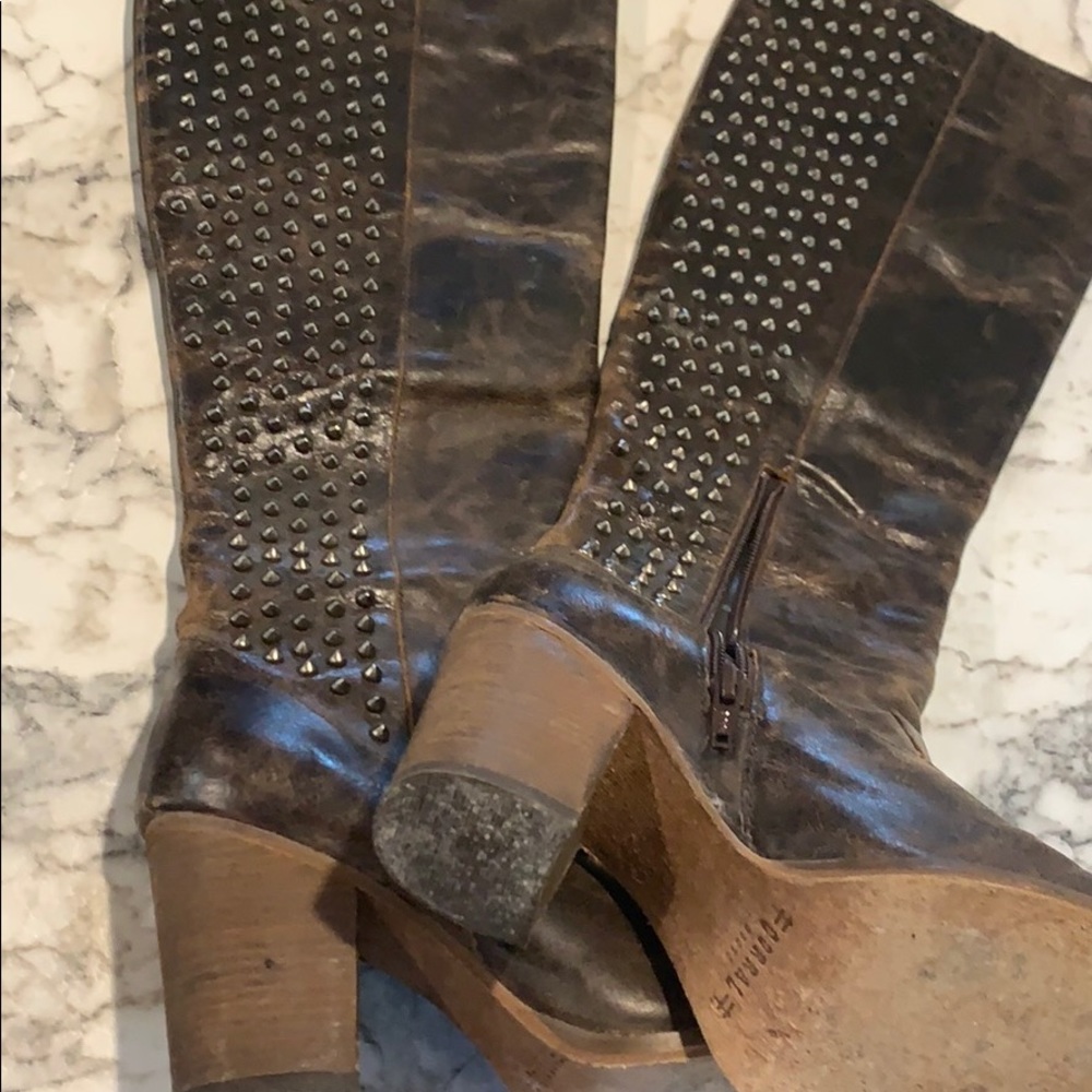 Corral Boots women’s 9 1/2.